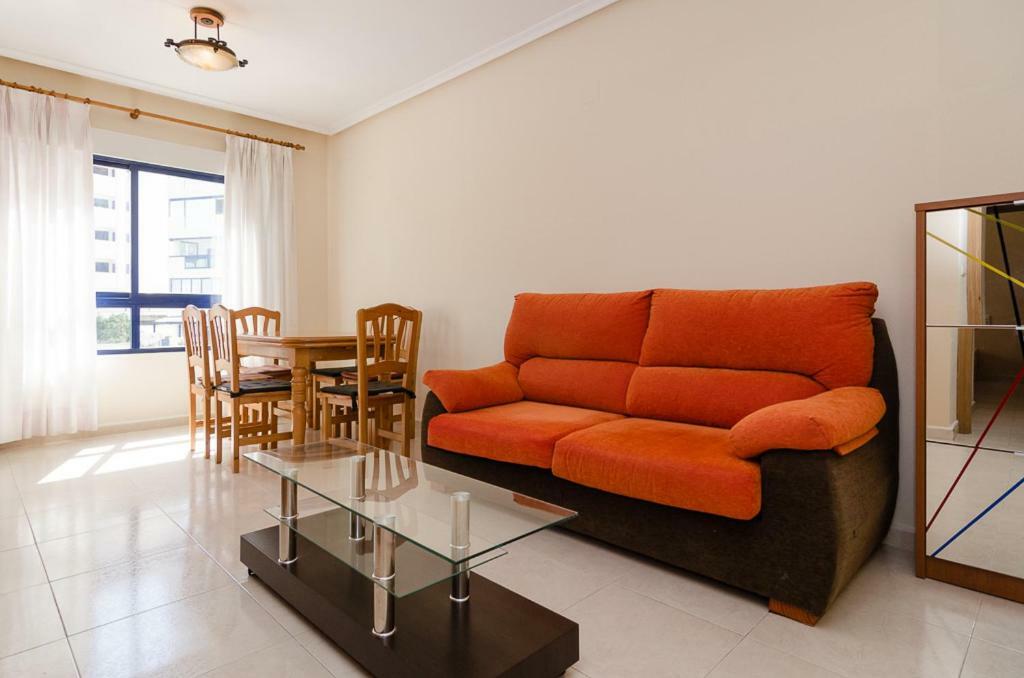 Comfortable Apartment In Бенидорм Екстериор снимка